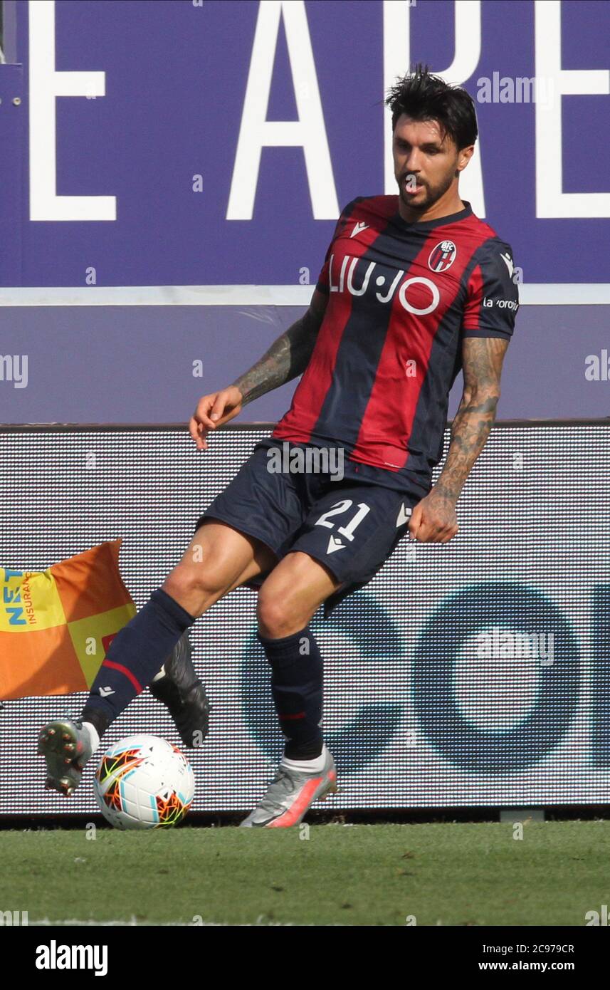 Calcio Serie A - Bologna FC - Roberto Soriano während Bologna FC italienische Fußball Serie A Saison 2019/2020, italienische Serie A Fußballspiel, Bologna, Italien Stockfoto