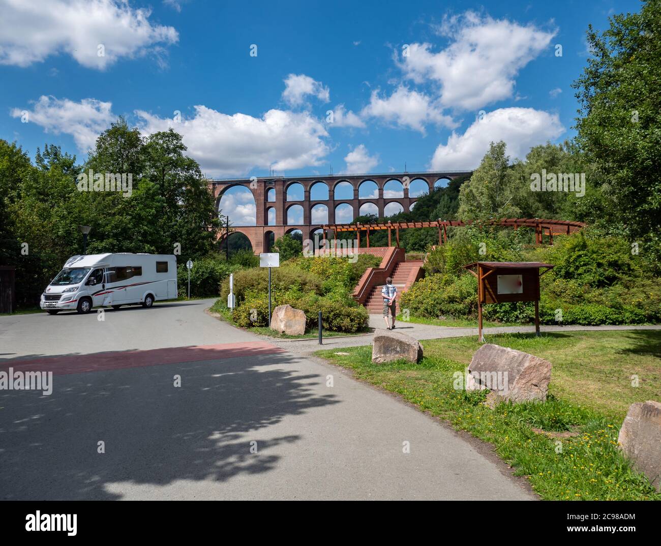 Göltzsch Viadukt Vogtland Ostdeutschland mit Wohnmobil Stockfoto