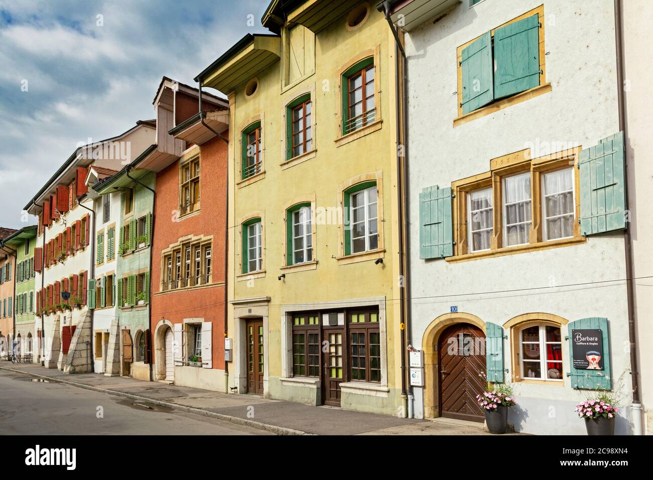 Schweiz, Kanton Neuchatel, Le Landeron, historische Häuser Stockfoto