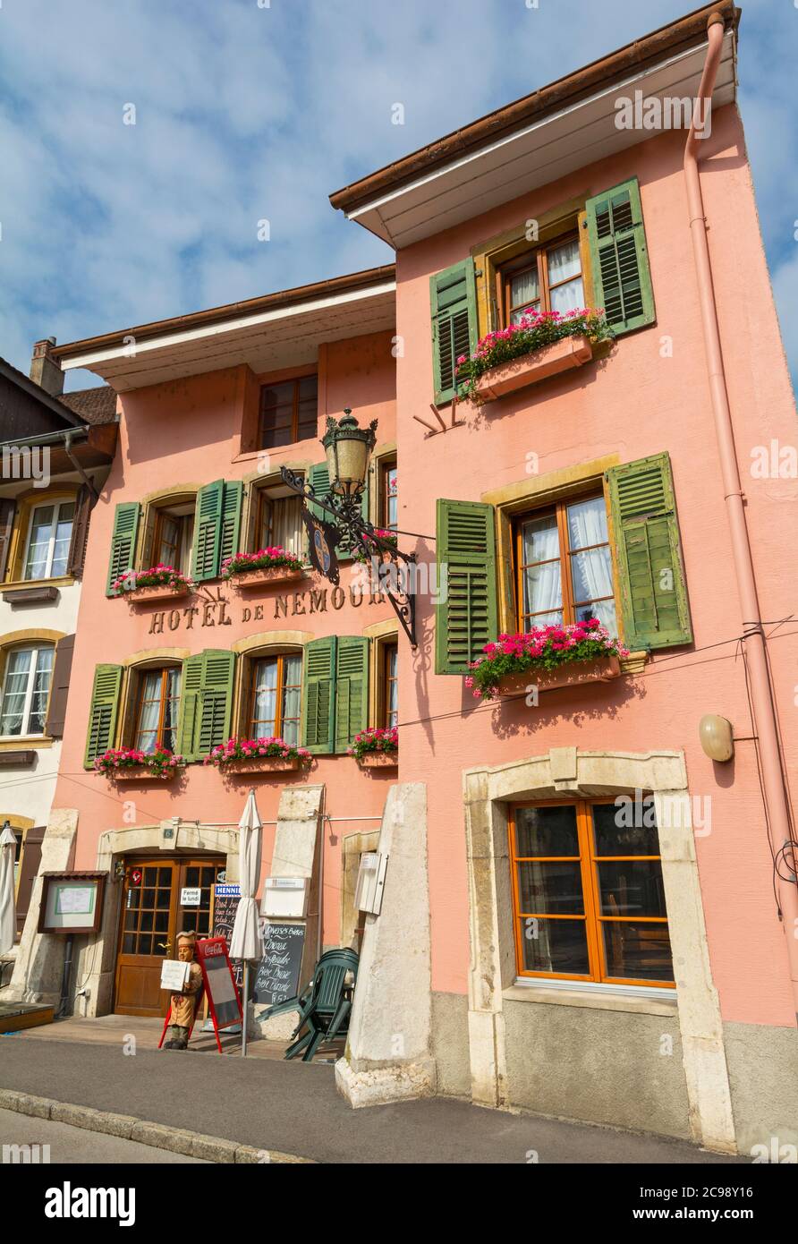 Schweiz, Kanton Neuchatel, Le Landeron, Hotel Restaurant de Nemours Stockfoto