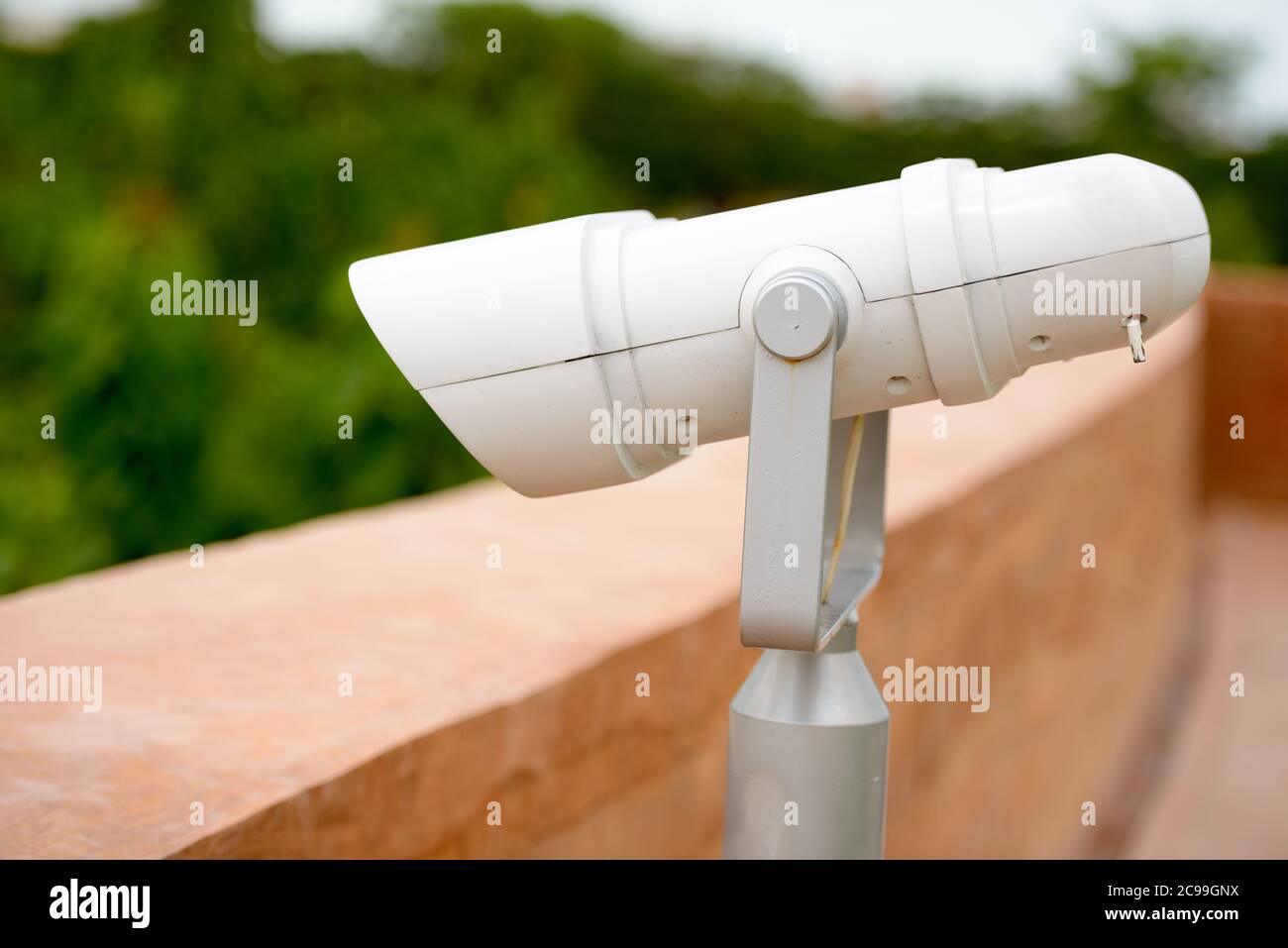 Porträt des öffentlichen Sichtungsteleskop für die Besichtigung Stockfoto
