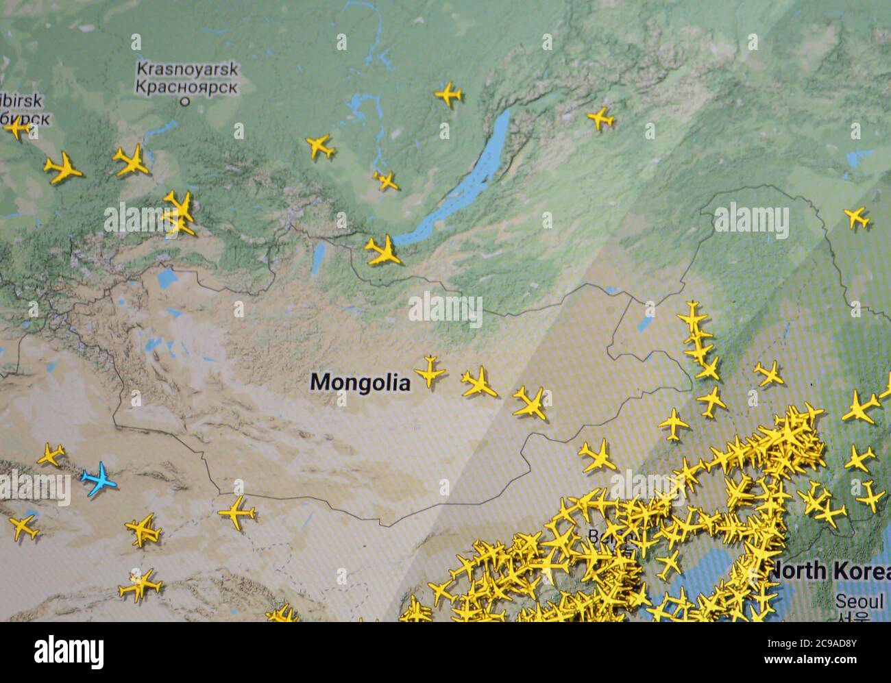 Flugverkehr über die Mongolei (29. juli 2020, UTC 12.11), im Internet mit Flightradar 24-Standort, während der Coronavirus-Pandemie Stockfoto