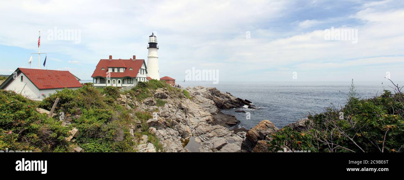 Portland Head Light, historischer Leuchtturm am Eingang des Portland Harbour, 1791 fertiggestellt, der älteste Leuchtturm in Maine Stockfoto