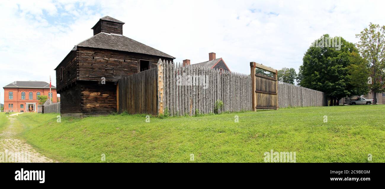 Fort Western, ehemaliger britischer Kolonialposten an der Spitze der Schifffahrt auf dem Kennebec River, erbaut 1754 während des Französisch-Indischen Krieges Stockfoto