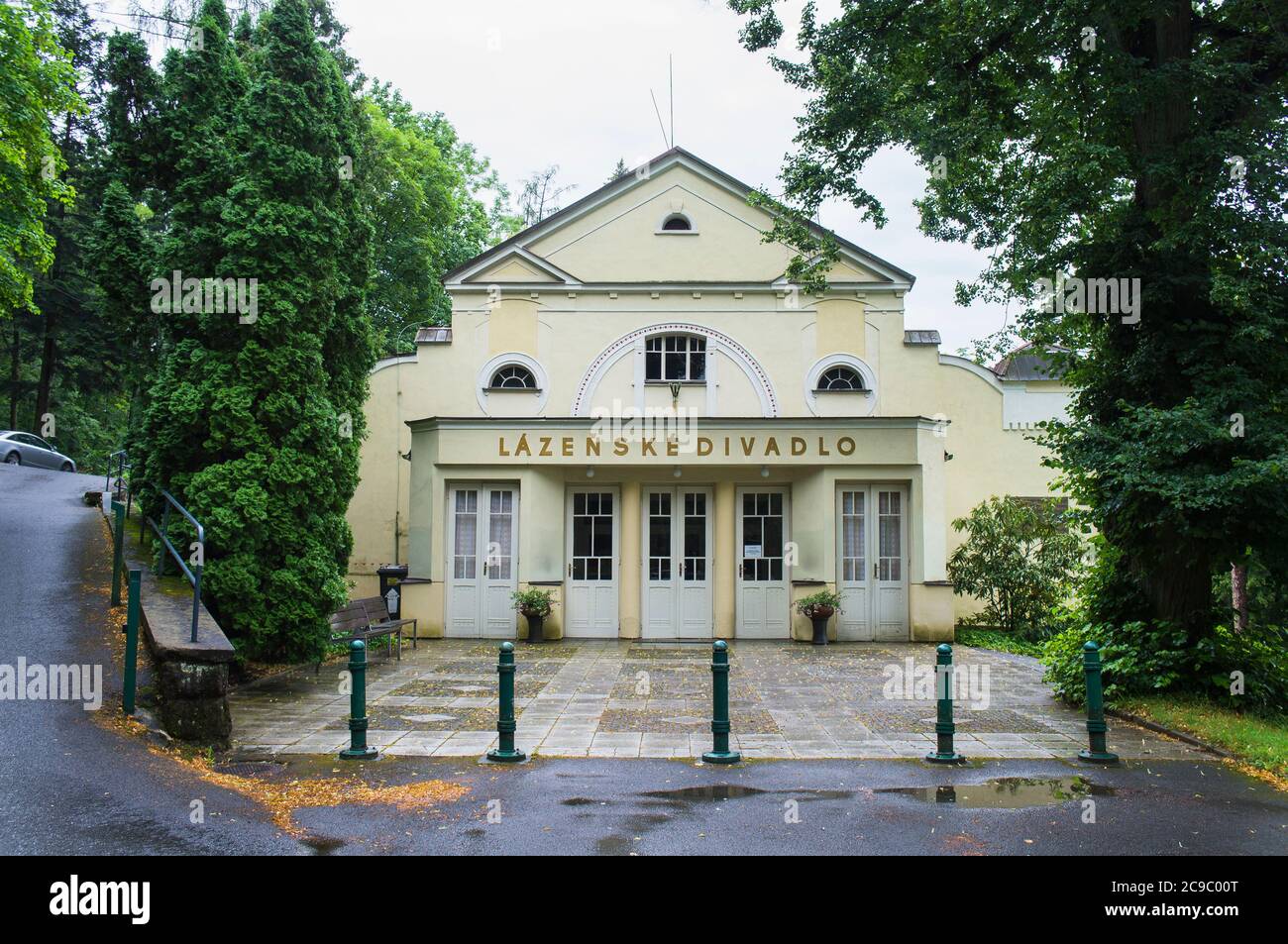 Gebäude des Kurtheaters, erbaut vom Architekten Frantisek Skopalik in den Jahren 1906-1908, in Luhacovice, Region Zlin, Tschechische Republik, 18. Juli 2020. (CTK-Foto/Lib Stockfoto