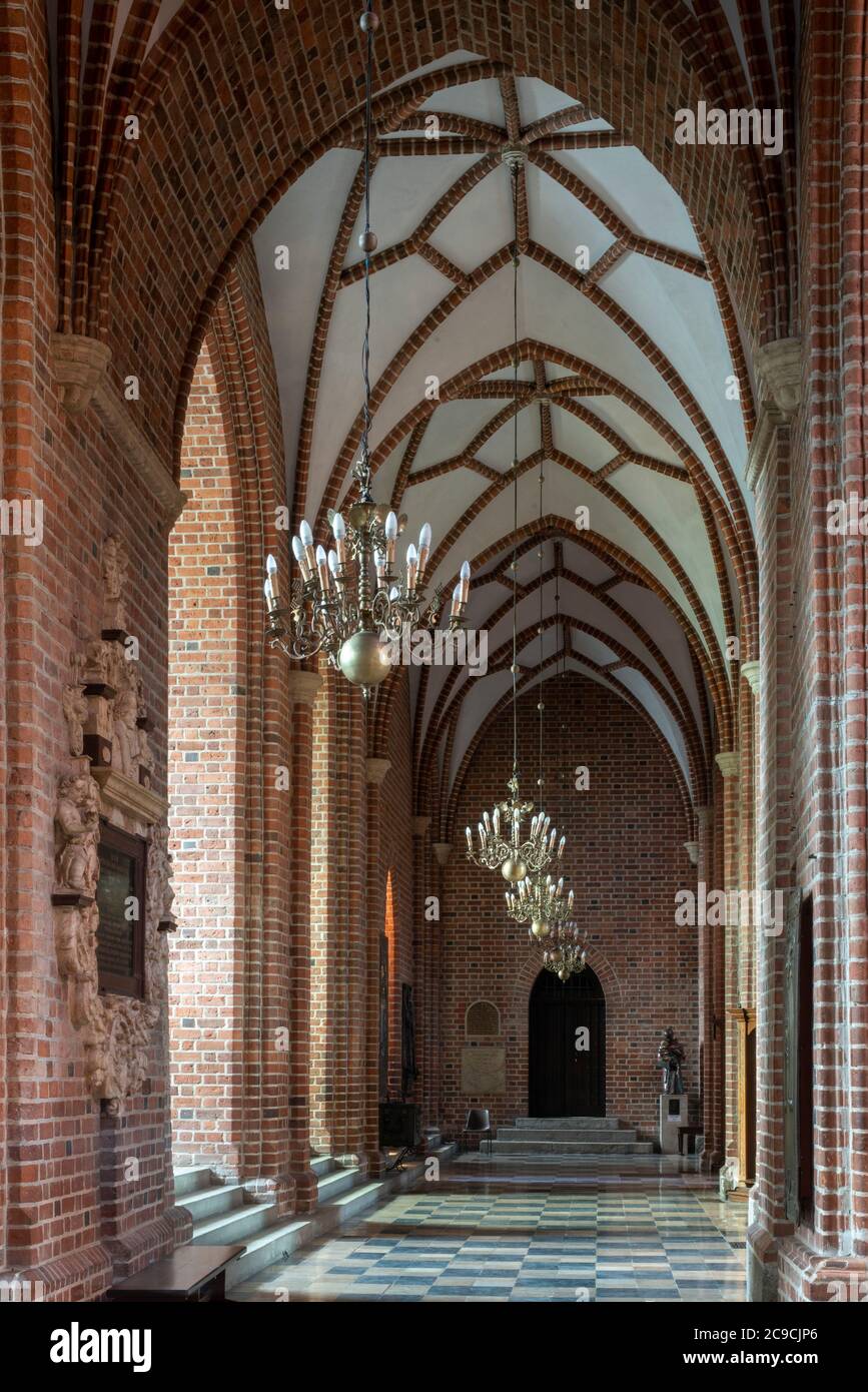 Posen/Posen, Posener Dom, erzbischöfliche St.-Peter-und-Paul-Kathedrale (polnisch: Bazylika archikatedralna św. Piotra i św. Pawła w Poznaniu), Südli Stockfoto