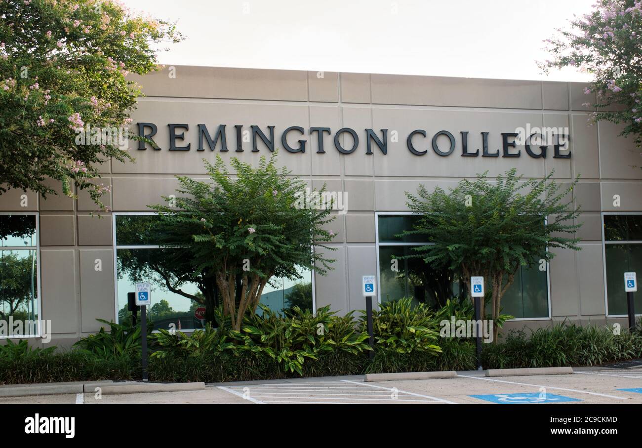 Remington College Gebäude in Houston, TX. Private Hochschule, die sich in den USA befindet und Campus in mehreren Staaten hat. Stockfoto