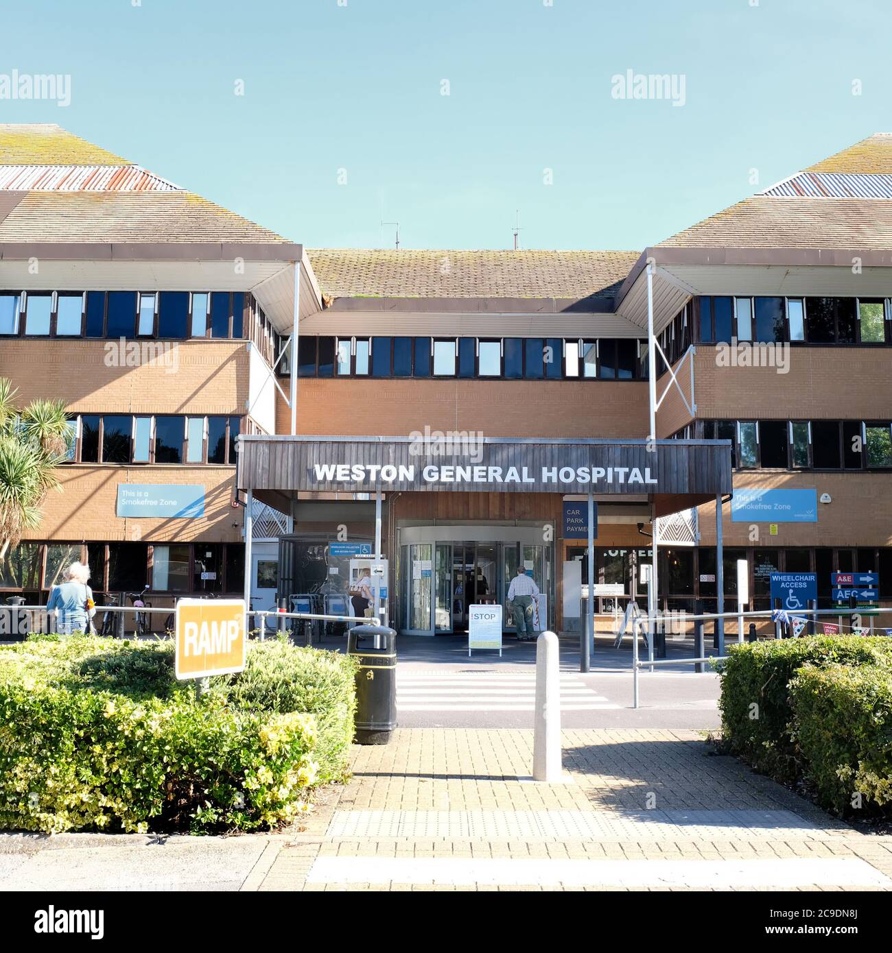 Juli 2020 - Weston Allgemeinkrankenhaus, in Weston super Mare, North Somerset, UK. Die für neue Einweisungen geschlossen wurden, da sie voll von Covid-19-Patienten waren Stockfoto