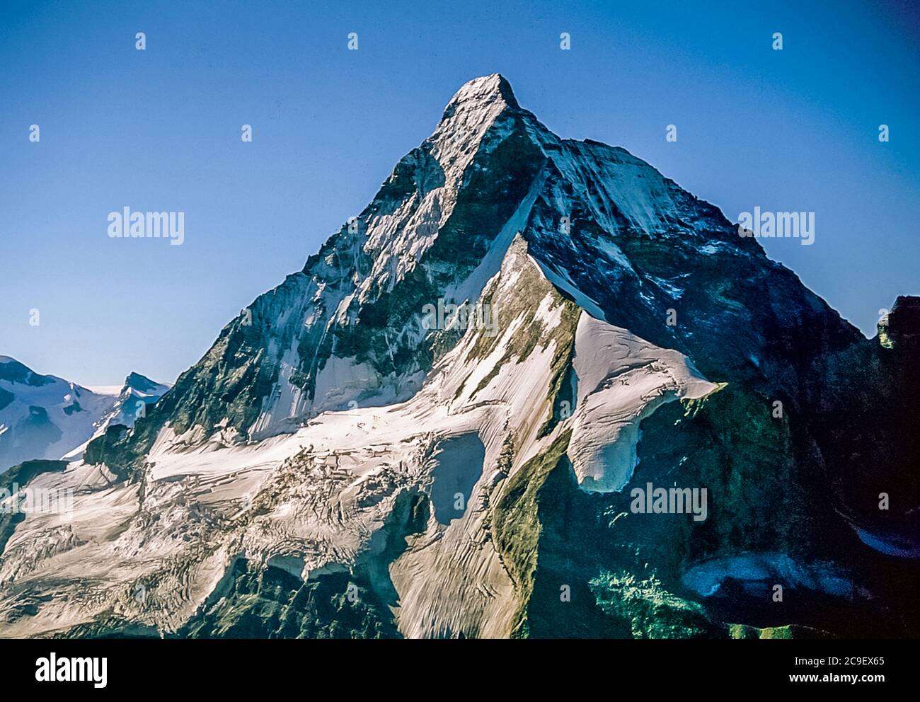 Bergpanorama der monte rosa gruppe mit dem matterhorn Fotos und