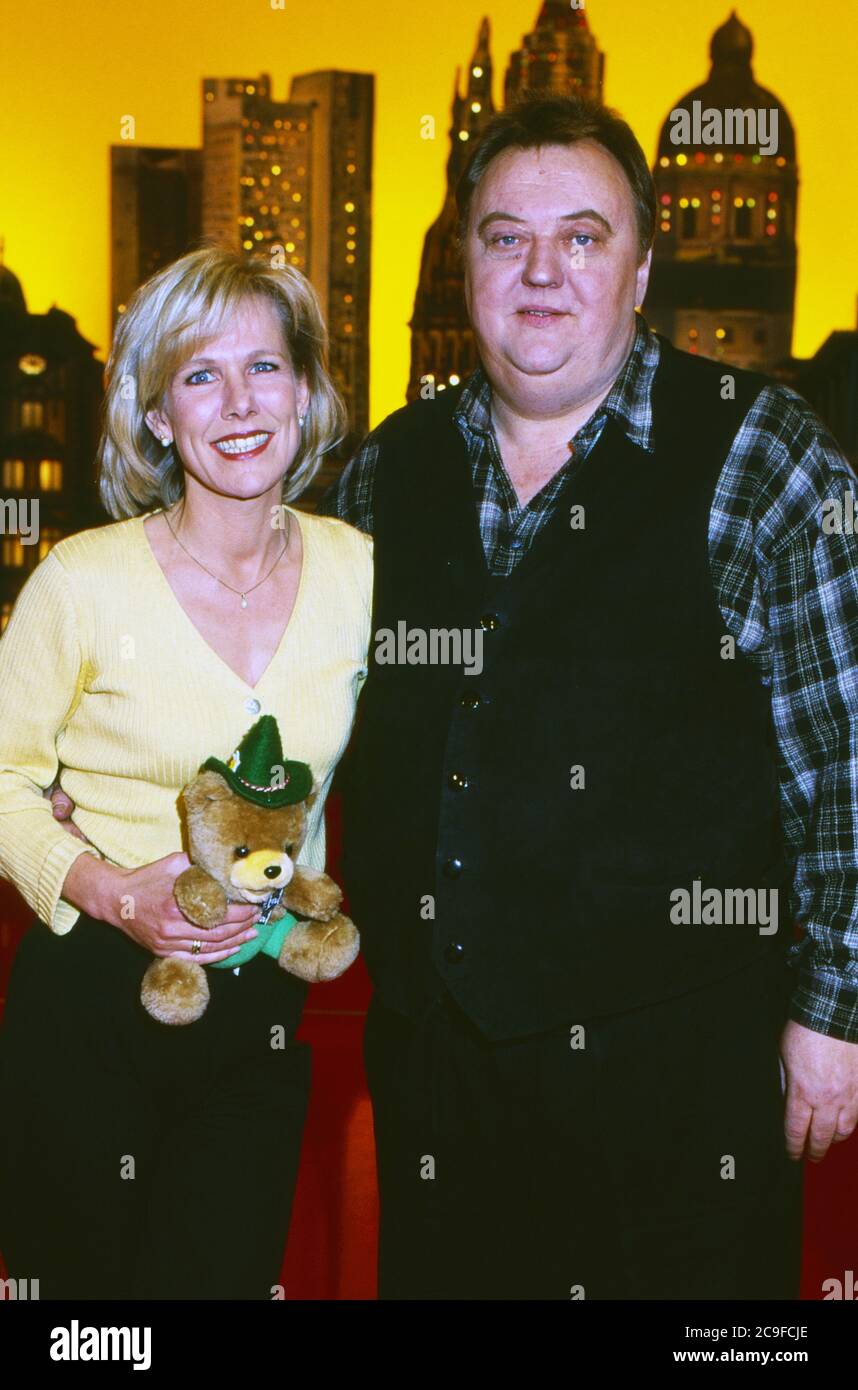 Harald-Schmidt-Show, Unterhaltungs-Stalkshow, Deutschland 1995 - 2003, Sendung vom 7. März 1997, Gaststar: Ulrike von der Groeben mit Teddybär, Dieter Pfaff Stockfoto