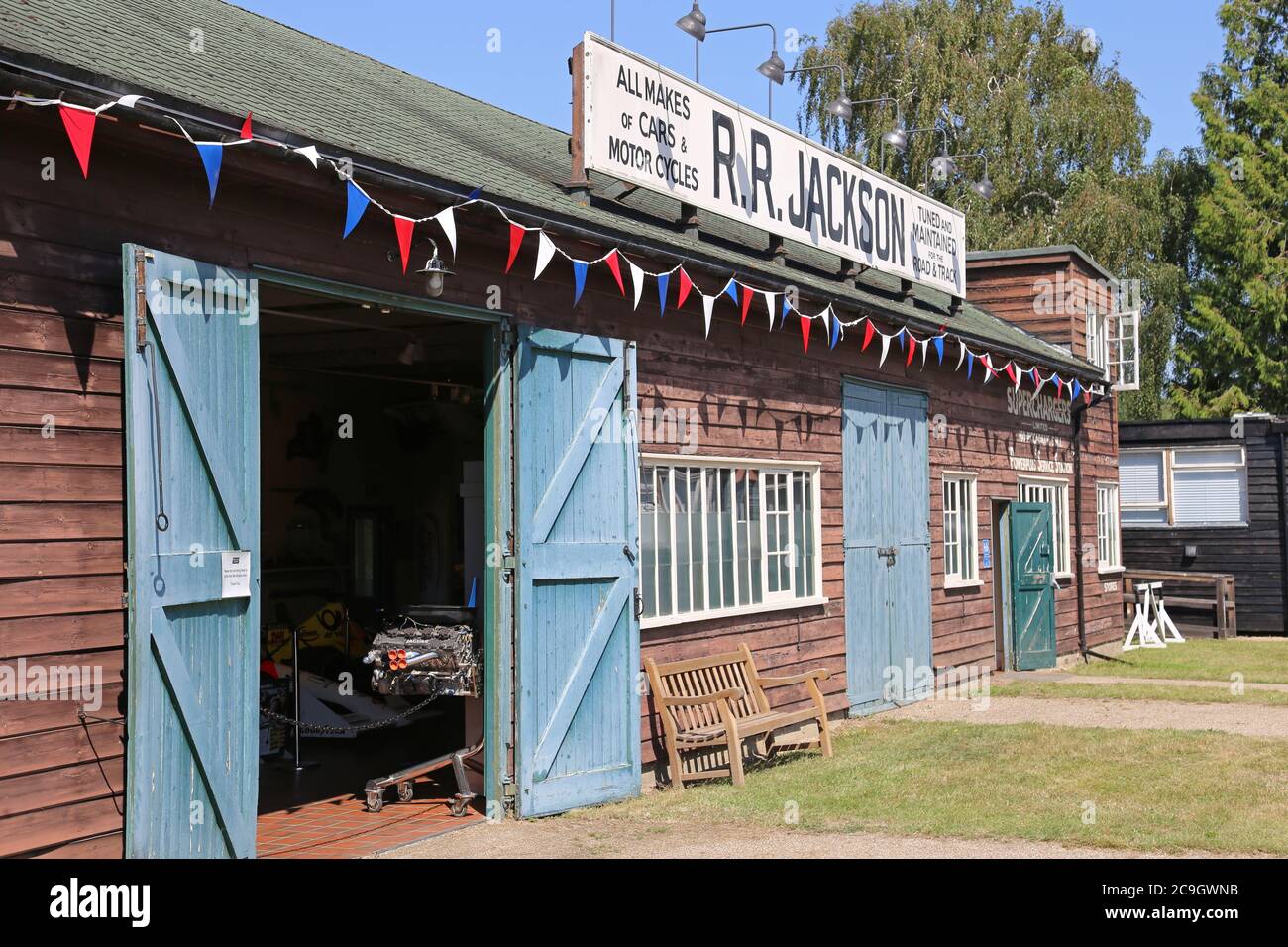 Jackson Shed. Brooklands Museum wird nach der Covid19-Sperre am 1. August 2020 wieder eröffnet. Weybridge, Surrey, England, Großbritannien, Großbritannien, Europa Stockfoto