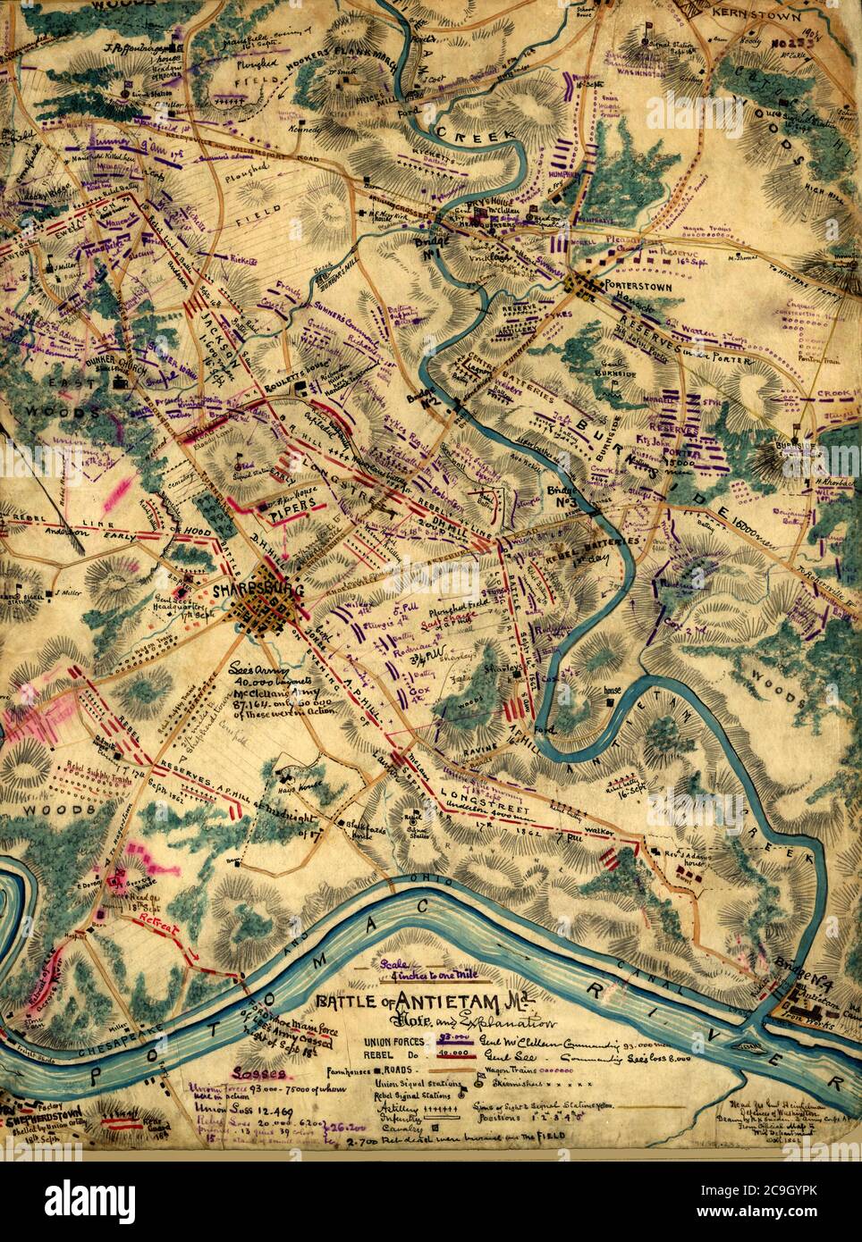 Schlacht von Antietam, Maryland - amerikanischer Bürgerkrieg - in dieser äußerst detaillierten Karte zeigt Sneden die Standorte von Straßen, Brücken, Chesapeake und Ohio Canal, Häuser, Scheunen, gepflügte Felder und die Antietam Iron Works. Die Signalstationen der Union und der Konföderierten sind ebenfalls erwähnt. Die Kampflinie befindet sich östlich der Stadt Sharpsburg am 16. September; umfasst die Stadt am 17. September (nach der tatsächlichen Schlacht); und westlich der Stadt am 18. September als Lees konföderierte Truppen zurück über den Potomac in Richtung Sheperdstown, West Virginia zurückgezogen Stockfoto
