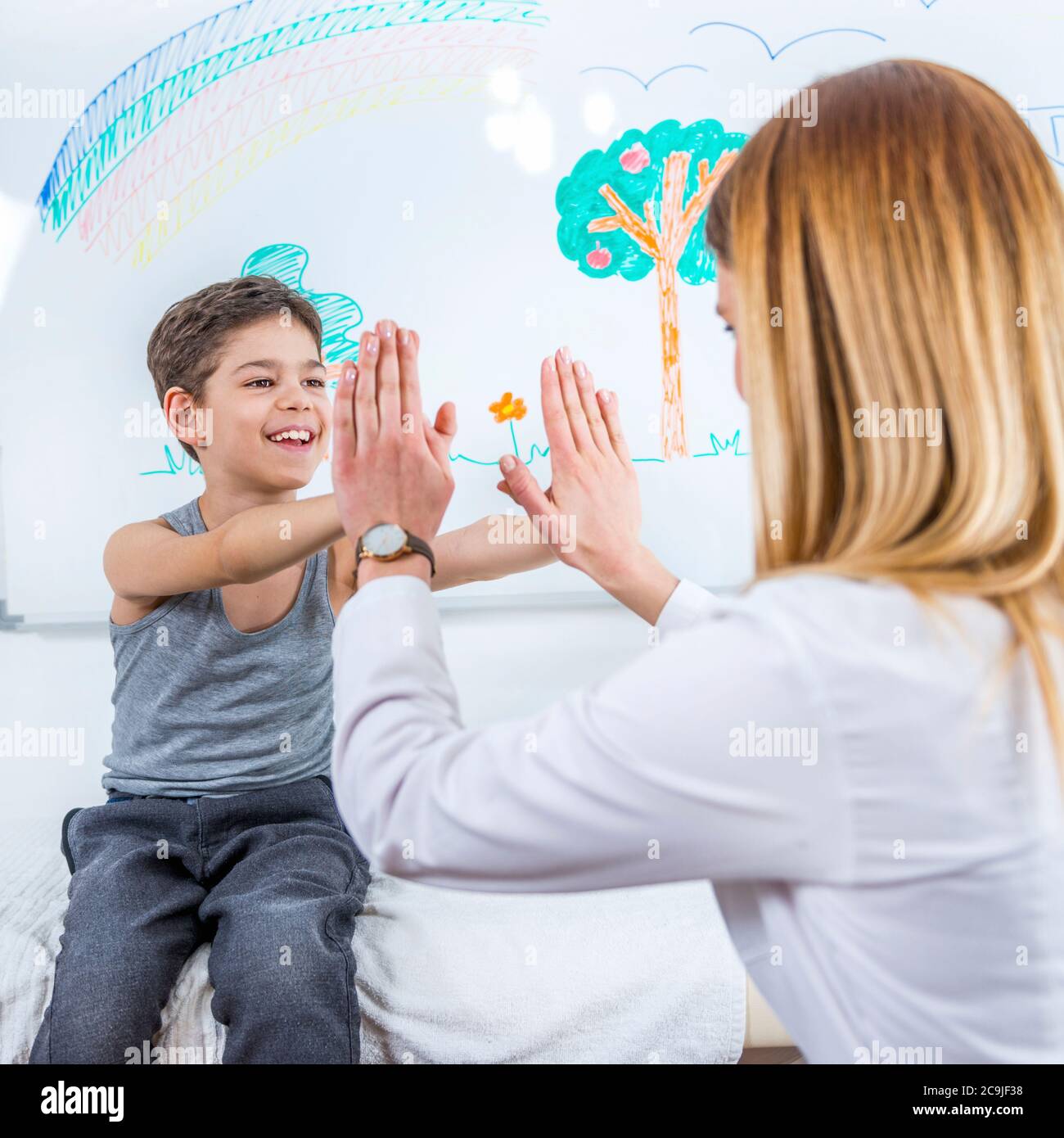 Pädiatrische Kontrolle. Stockfoto