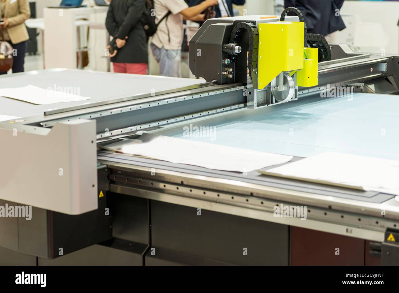 Druckmaschine im Werk. Stockfoto
