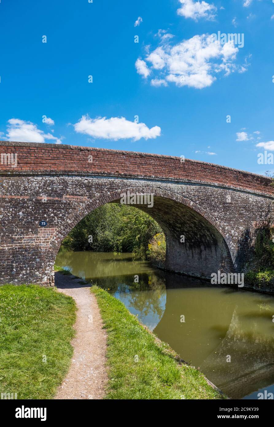 Bridge 73 Shepards Bridge, On the Kennet and Avon Canal, Kintbury, Berkshire, England, UK, GB. Stockfoto