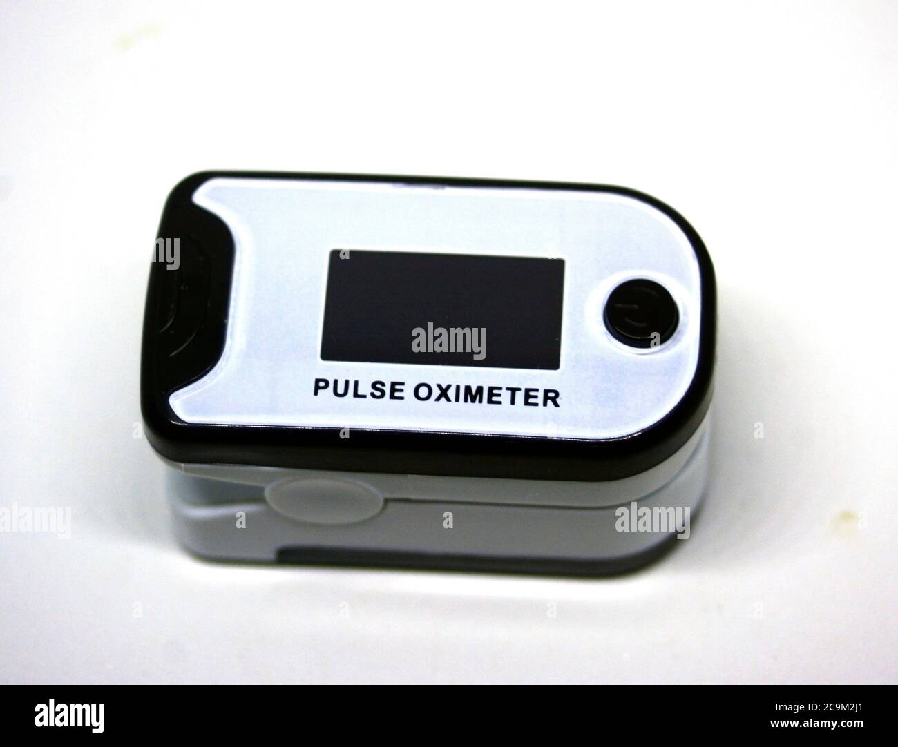 Pulsoximeter Mit Fingerspitze Stockfoto