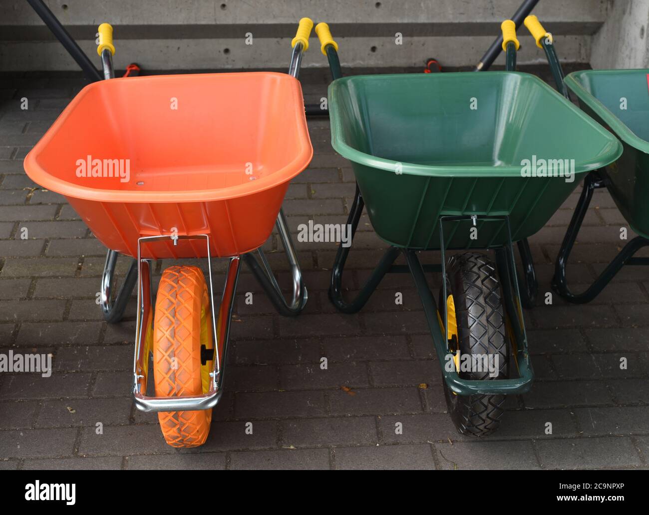 Schubkarren Verkauf Stockfotos Und Bilder Kaufen Alamy