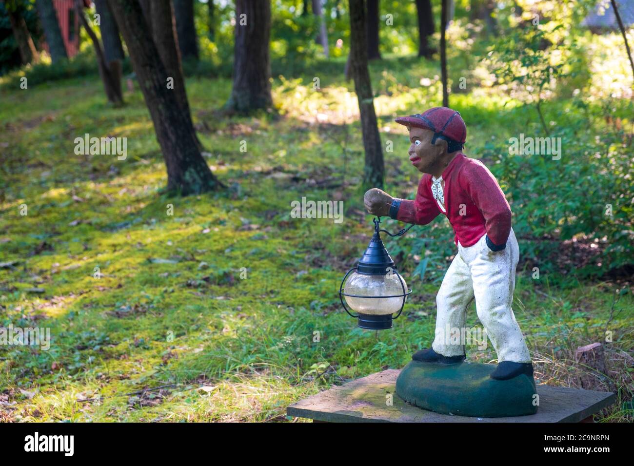 Ein Lawn Jockey, gedacht als symbolisches Hilfssymbol für die Flucht von Sklaven auf der Underground Railroad, Pennsylvania, USA Stockfoto
