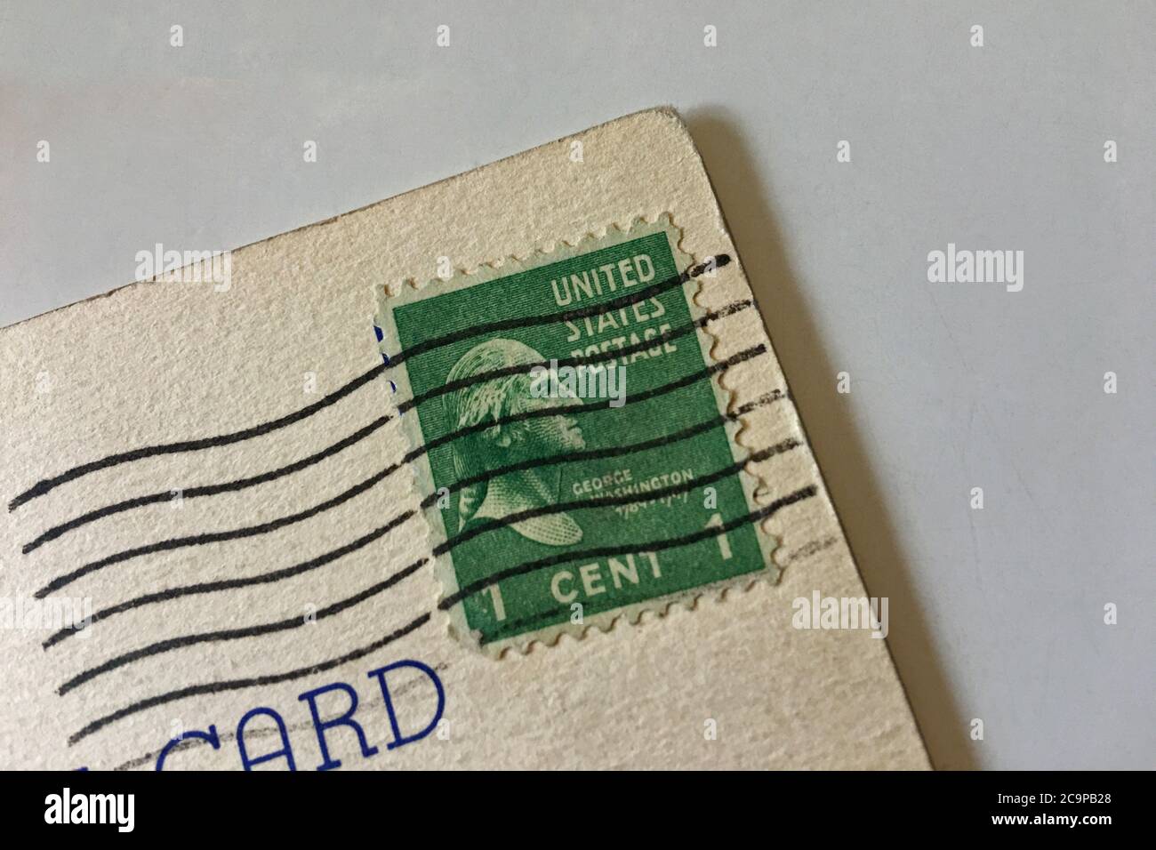 Ein Briefmarke der Vereinigten Staaten für einen Cent, der 1949 eine Postkarte verschicken wurde. Stockfoto