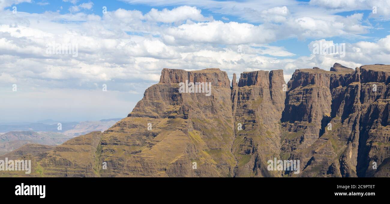 Das Amphitheater im Royal Natal National Park, KwaZulu-Natal, Südafrika Stockfoto