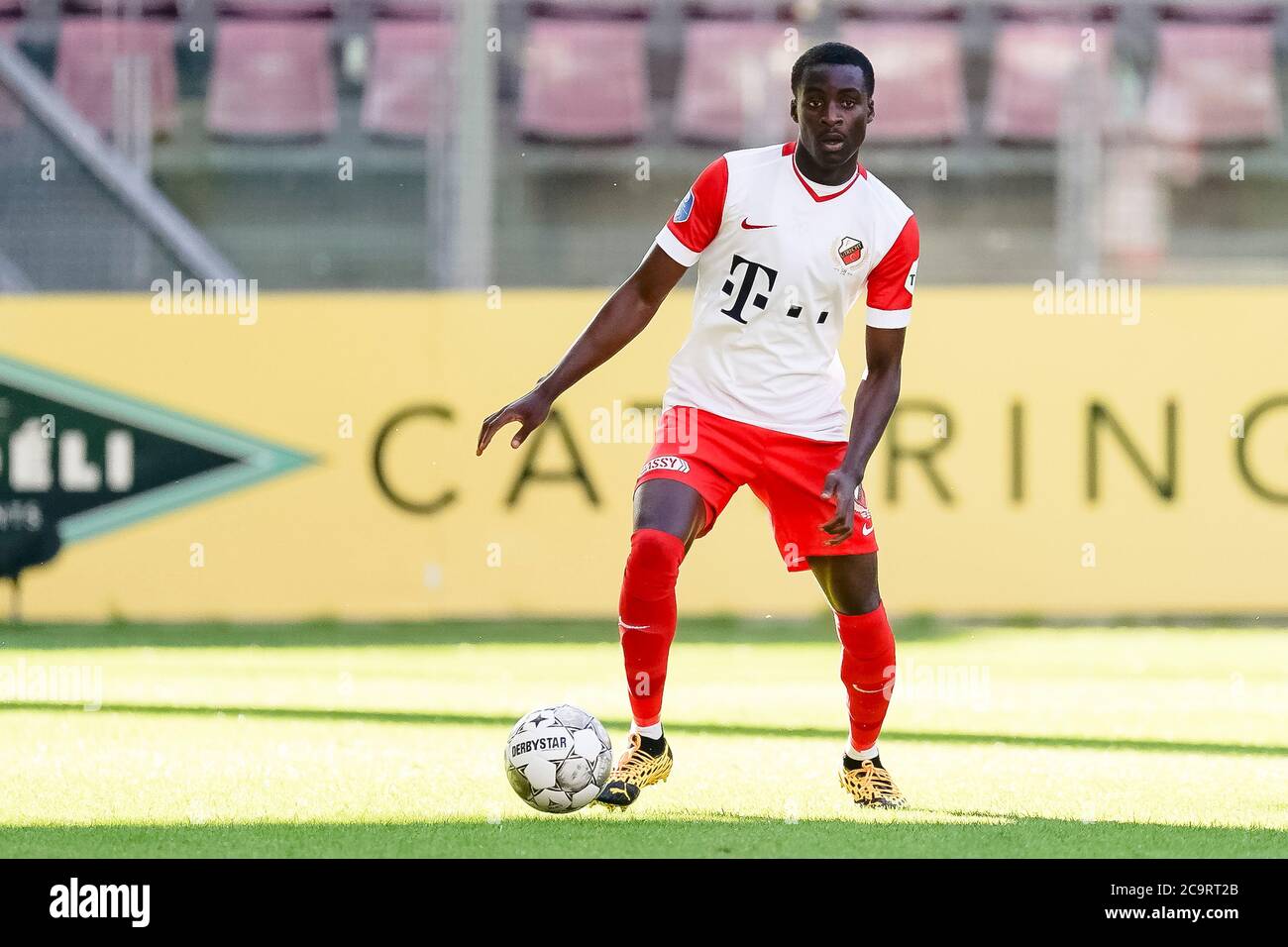 UTRECHT, FC Utrecht - AZ, 08-03-2020, Fußball, Freundschaftsspiel, Niederländische Eredivisie, Saison 2020-2021, Stadion de Galgenwaard, FC Utrecht Spieler Mark Pabai Stockfoto