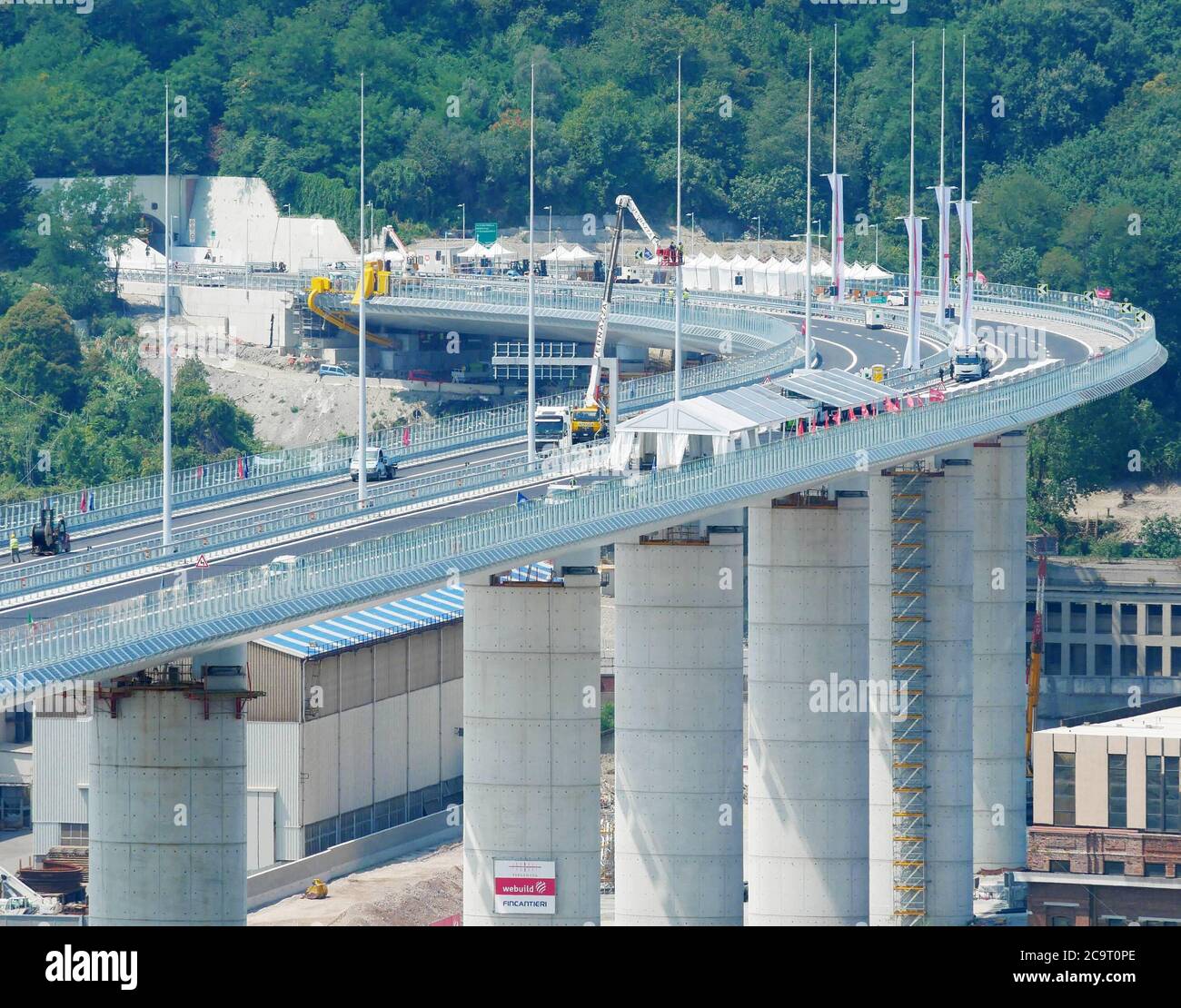 Genova ponte san Fotos und Bildmaterial in hoher Auflösung