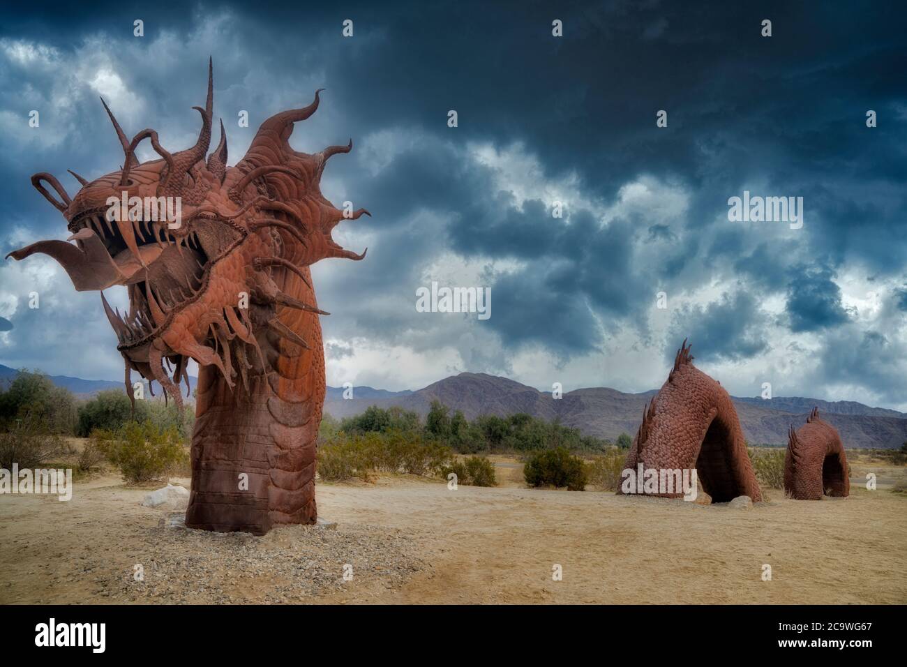 Galleta Meadows Metallskuptur des Drachen. Borrego Springs, Kalifornien Stockfoto
