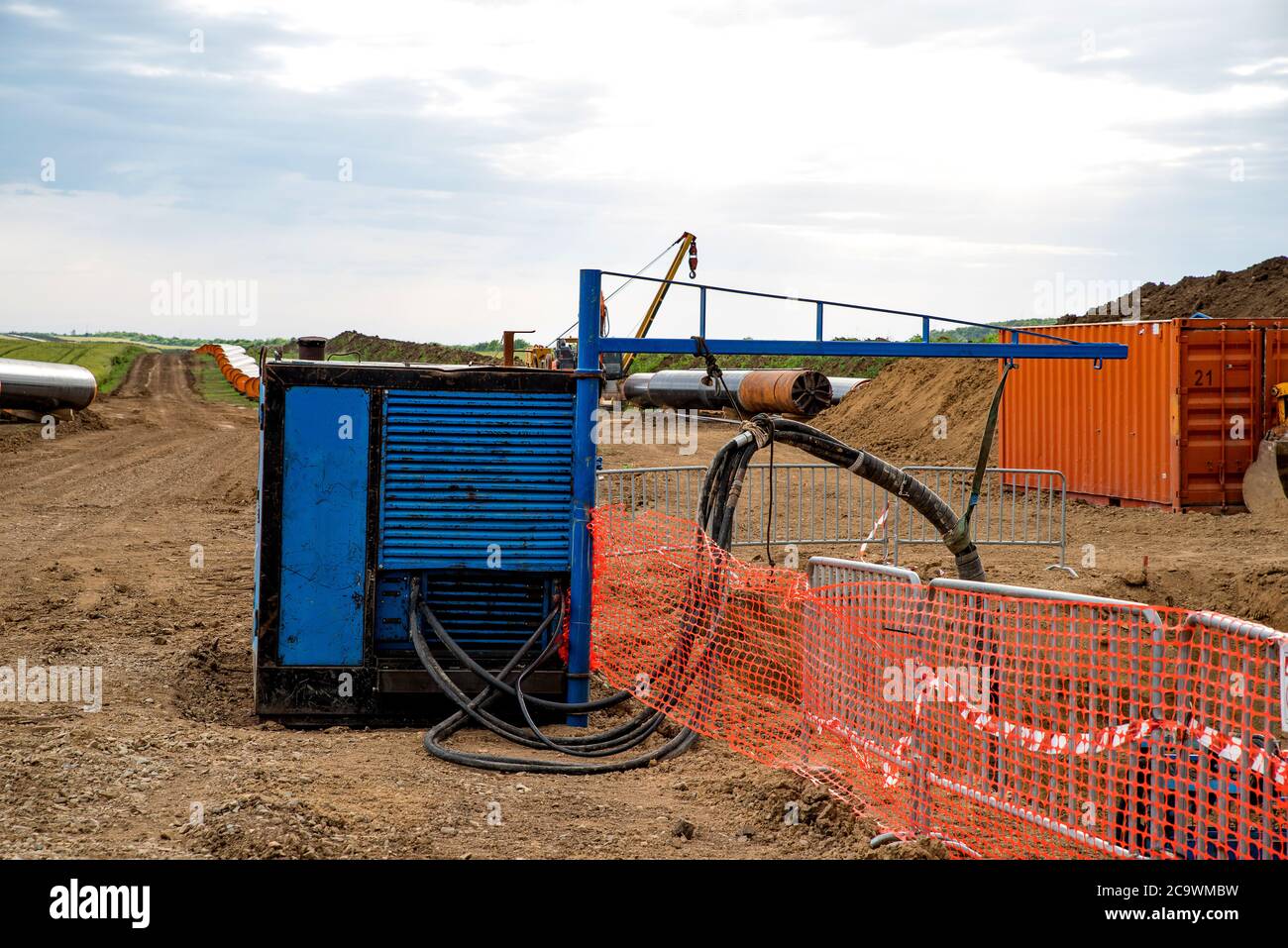 Hydraulikaggregat für Bauarbeiten an Gasfernleitung in Bulgarien. Stockfoto