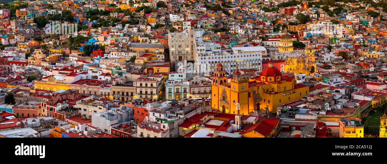 Luftaufnahme der bunten Stadt, Guanajuato, Mexiko Stockfoto