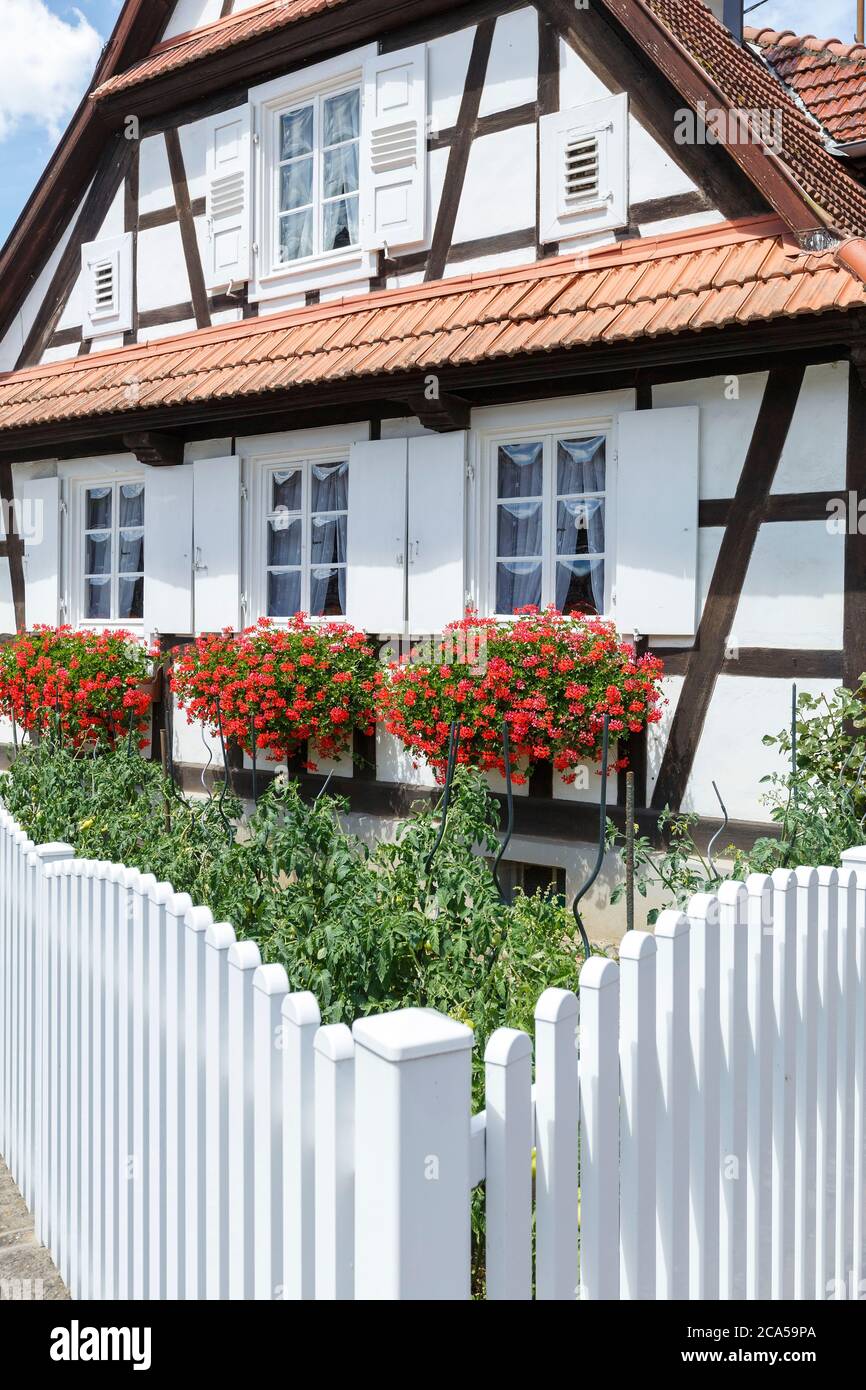 Frankreich, Bas Rhin, Nordvogesen natürlichen regionalen Park, Hunspach, markiert eines der schönsten Dörfer in Frankreich, Lieblingsdorf der franzosen Stockfoto