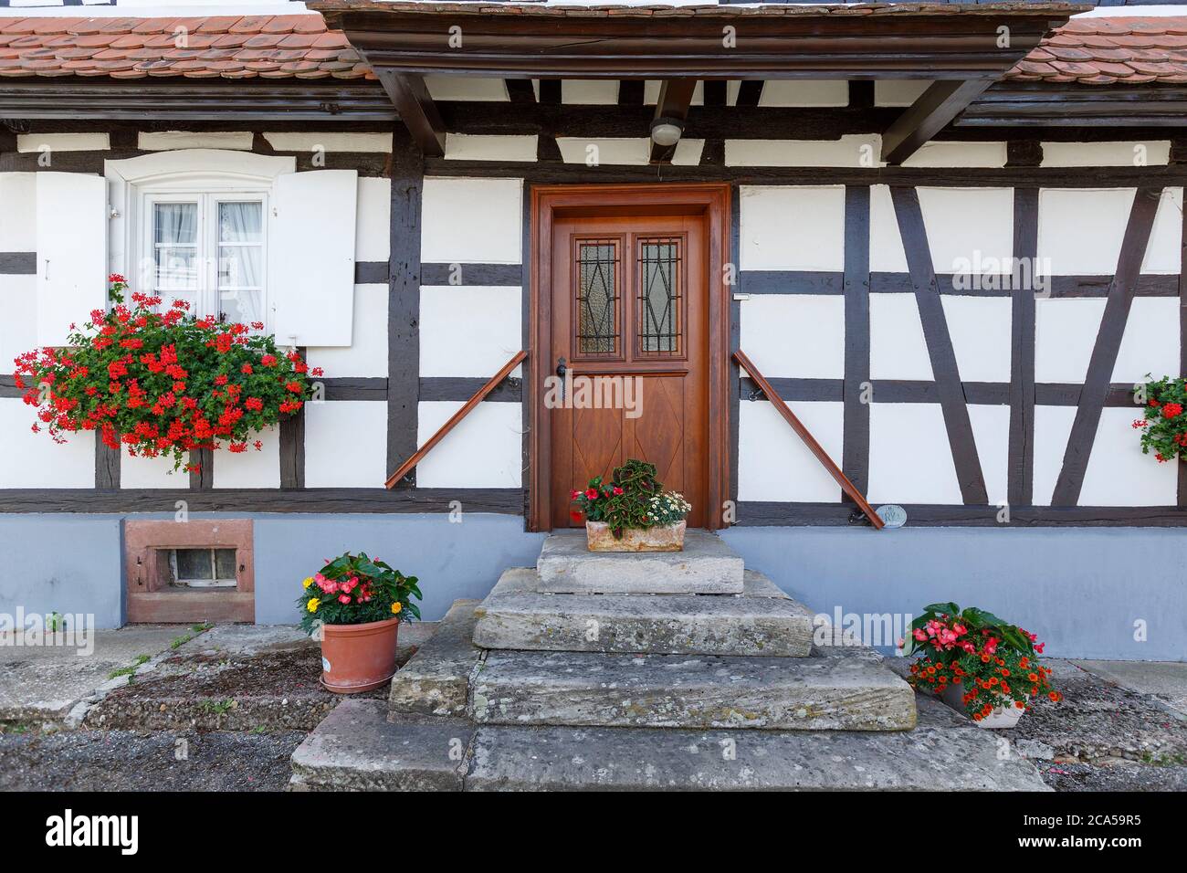 Frankreich, Bas Rhin, Nordvogesen natürlichen regionalen Park, Hunspach, markiert eines der schönsten Dörfer in Frankreich, Lieblingsdorf der franzosen Stockfoto
