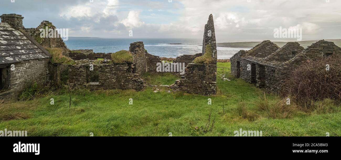 Verlassene Heimat, Burren, County Clare, Irland Stockfoto