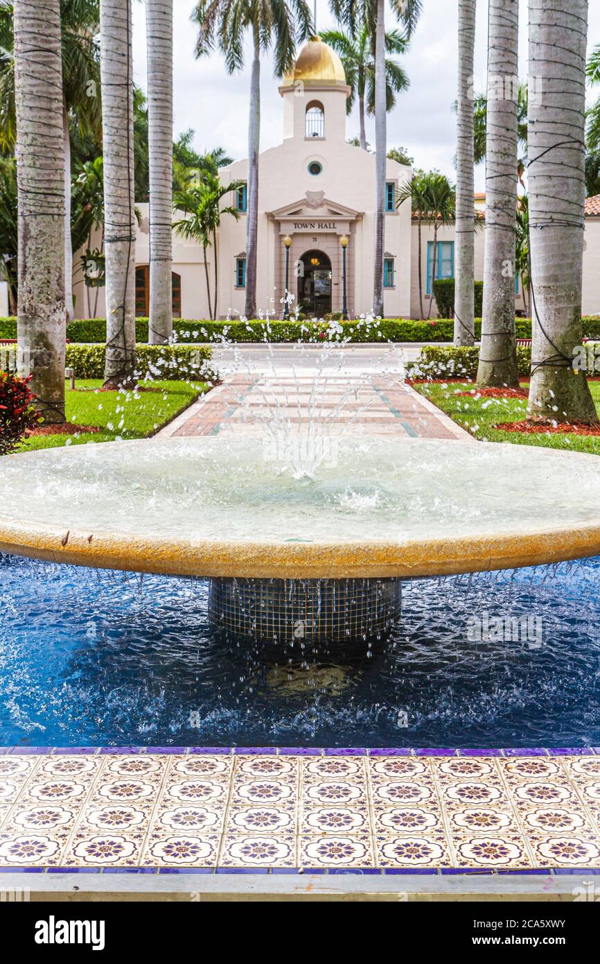 Boca Raton Florida, Palm Beach County, Springbrunnen, altes Rathaus, Sanborn Square, Besucher reisen Reise touristischer Tourismus Wahrzeichen Kult Stockfoto