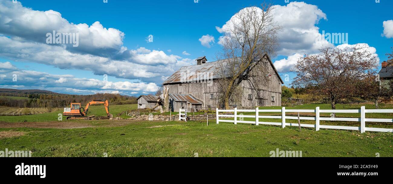 Blick auf Bauernhof auf östlichen Townships, Estrie, Quebec Provence, Kanada Stockfoto