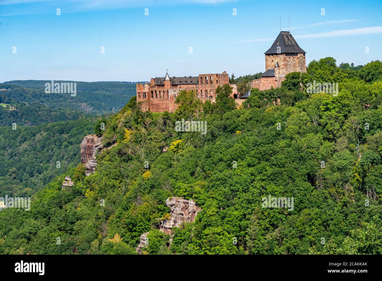 Schloss Nideggen, oberhalb des Rurtals, Bergfried, Eifel, NRW, Deutschland, Stockfoto