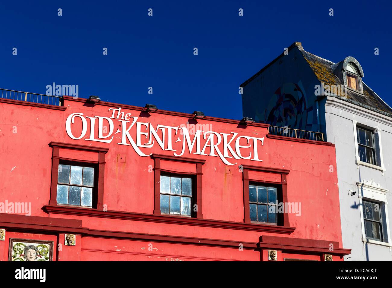 Rotes Gebäude des Old Kent Market in Margate, Großbritannien Stockfoto