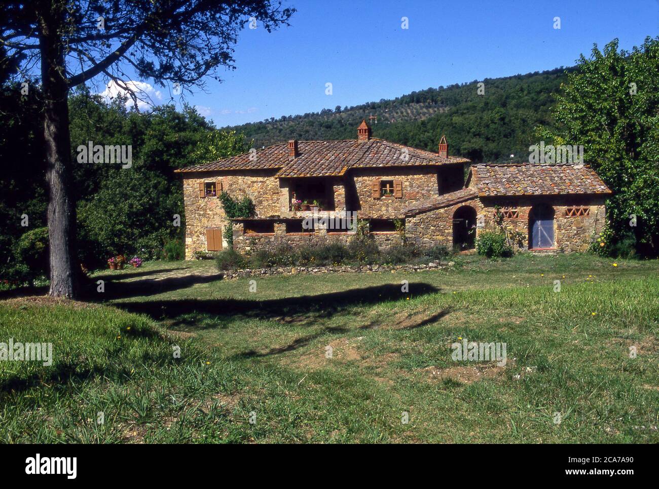 Klassisches Bauernhaus aus Stein in der toskanischen Region von Italien. Stockfoto
