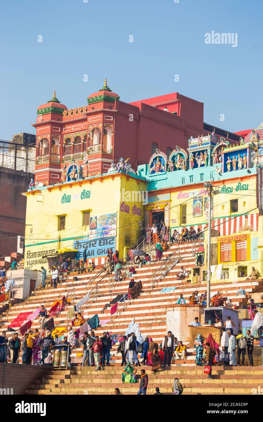 Blick in Richtung Gauri Kedareshwar Tempel bei Vijaya Nagaram und Kedar Ghat, Varanasi, Uttar Pradesh, Indien, Asien Stockfoto