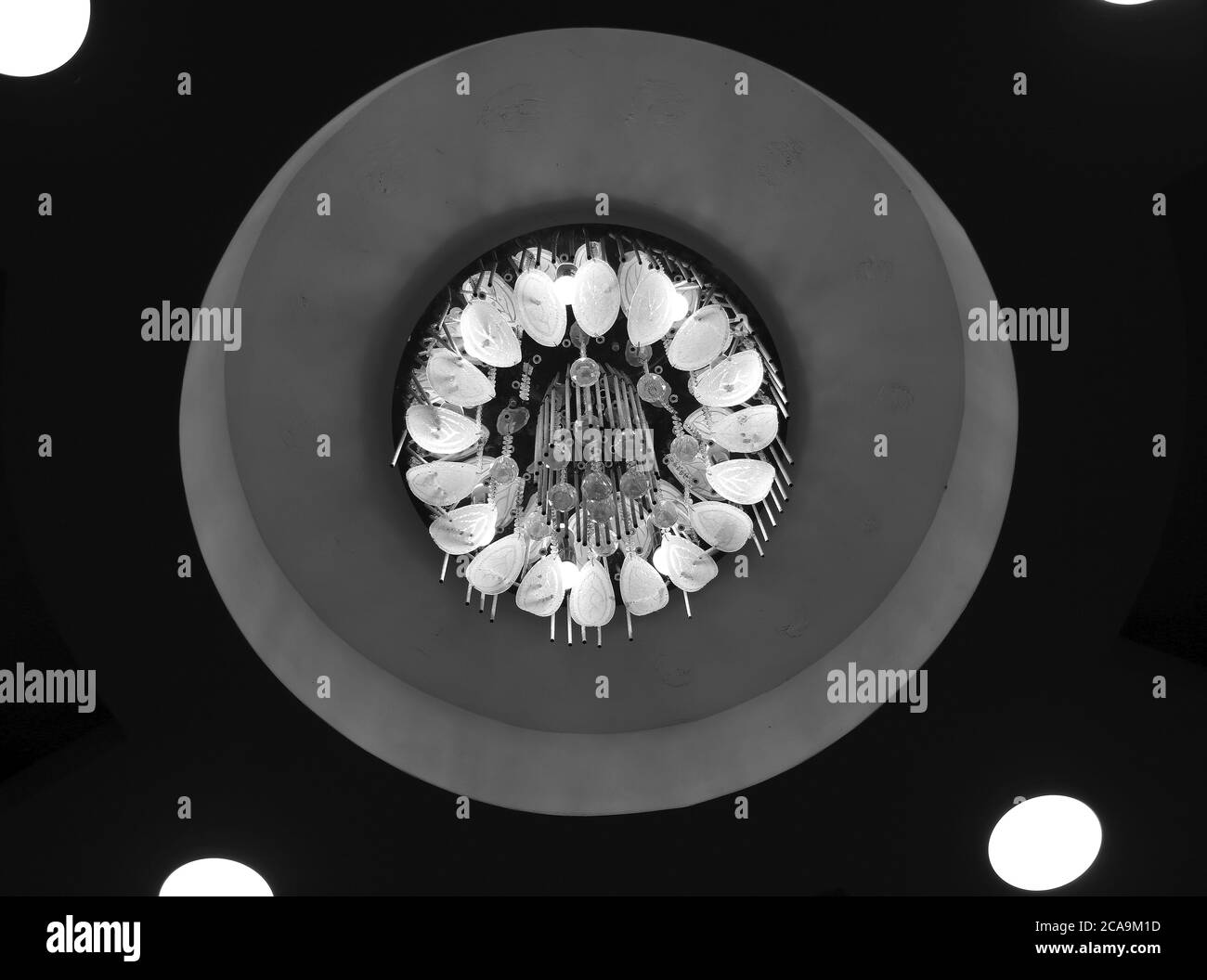 Foto Makro Hintergrund ungewöhnliche Lampe an der Decke Stockfoto