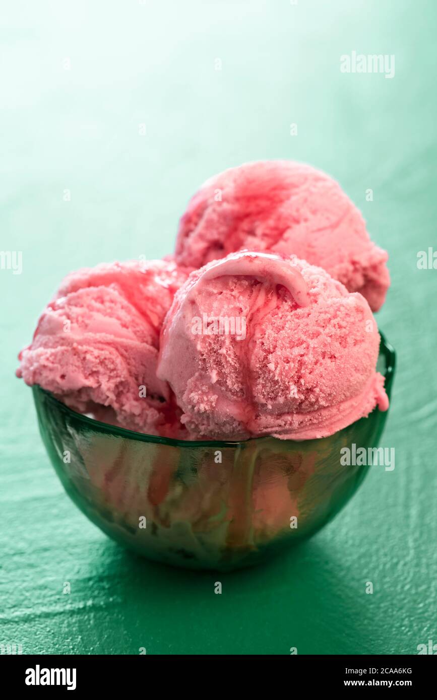 Eine Kugel Eis Stockfotos und -bilder Kaufen - Alamy