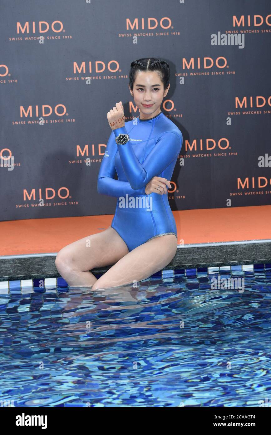 Taipeh. August 2020. Wen Chen-Ling wirbt am 4. August 2020 für die Ocean Star Divers Watch von MIDO in Taipei, Taiwan, China. (Foto von Top Photo/Sipa USA) Quelle: SIPA USA/Alamy Live News Stockfoto