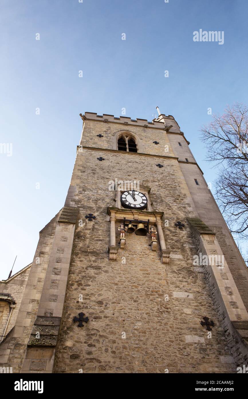 Carfax ein mittelalterlicher Uhrenturm im Herzen von Oxford england Stockfoto