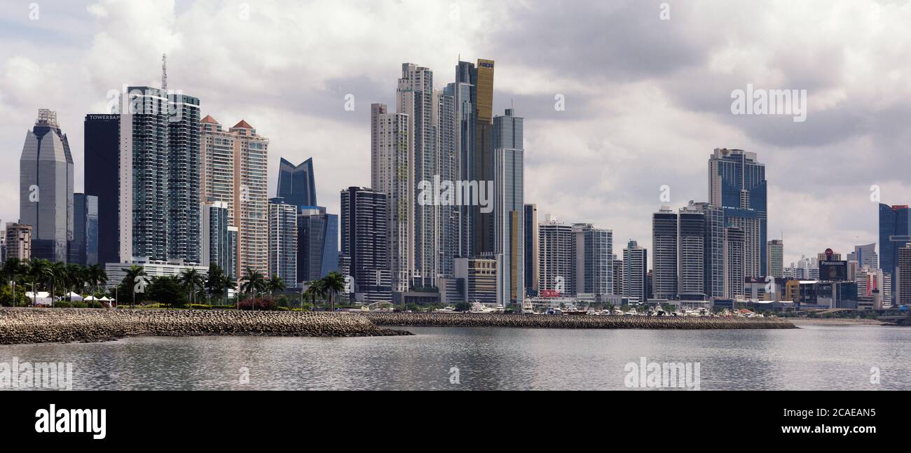 Die sehr moderne Skyline des Finanzviertels und des Zentrums von Panama City, Panana Stockfoto