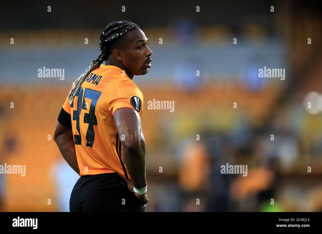 Wolverhampton Wanderers' Adama Traore während des UEFA Europa League-Spiels mit 16 Sekunden im Molineux Stadium, Wolverhampton. Donnerstag, 6. August 2020. Siehe PA Geschichte Soccer Wolves. Bildnachweis sollte lauten: Mike Egerton/PA Wire. Stockfoto