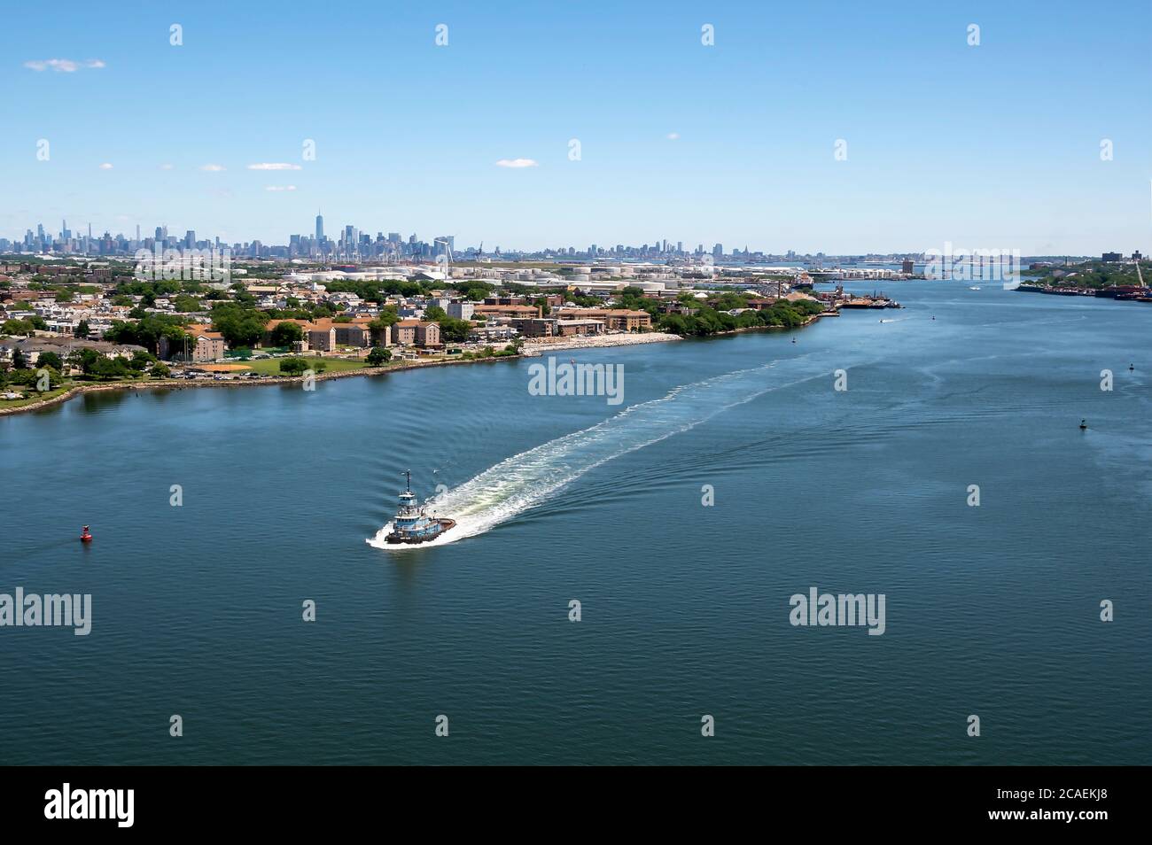 Blick auf Bayonne NJ und NYC von der Bayonne Bridge. Stockfoto