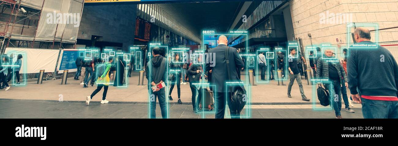 KI identifiziert Personentechnologie zur Erkennung, Klassifizierung und Vorhersage menschlichen Verhaltens für die Sicherheit. Futuristische künstliche Intelligenz. Überwachung und Datenerfassung von Bürgern durch Stadtkameras. Stockfoto