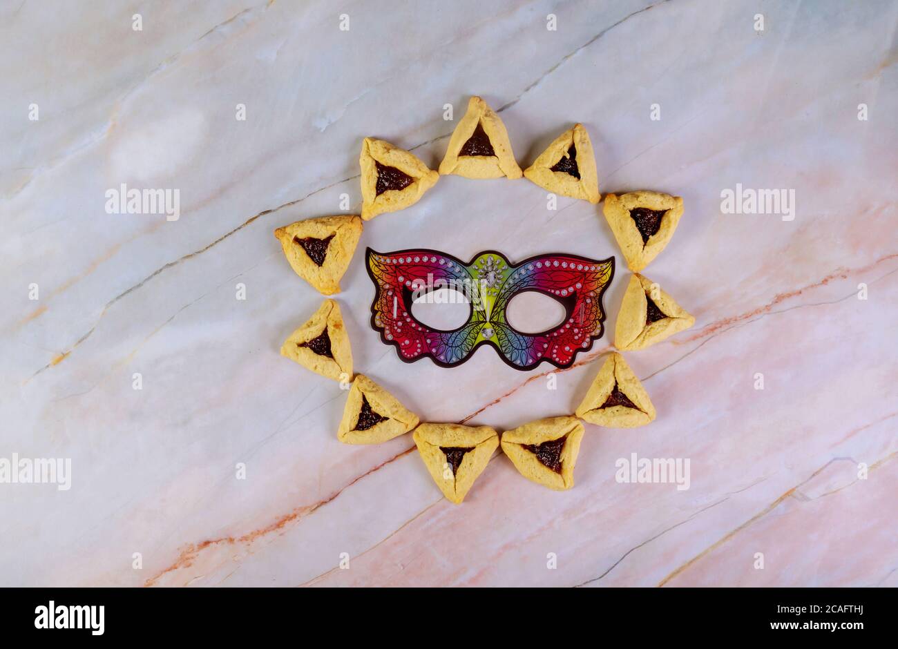Cookie-Muster und Maske für jüdische Purim Urlaub. Stockfoto