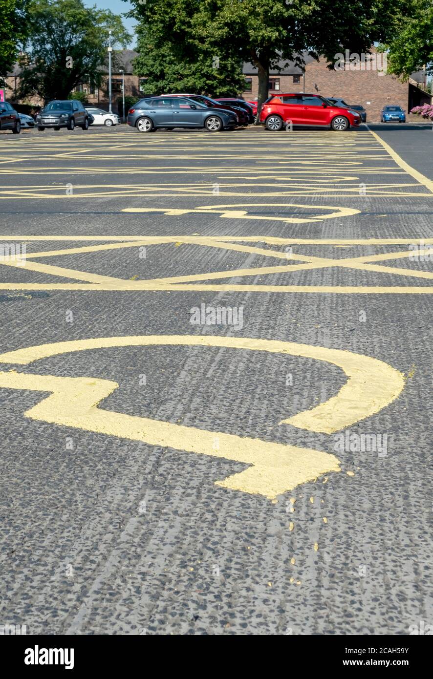 Behindertenparkplätze Parkplätze in der Stadt Stadtparkplatz York North Yorkshire England UK Vereinigtes Königreich GB Großbritannien Stockfoto