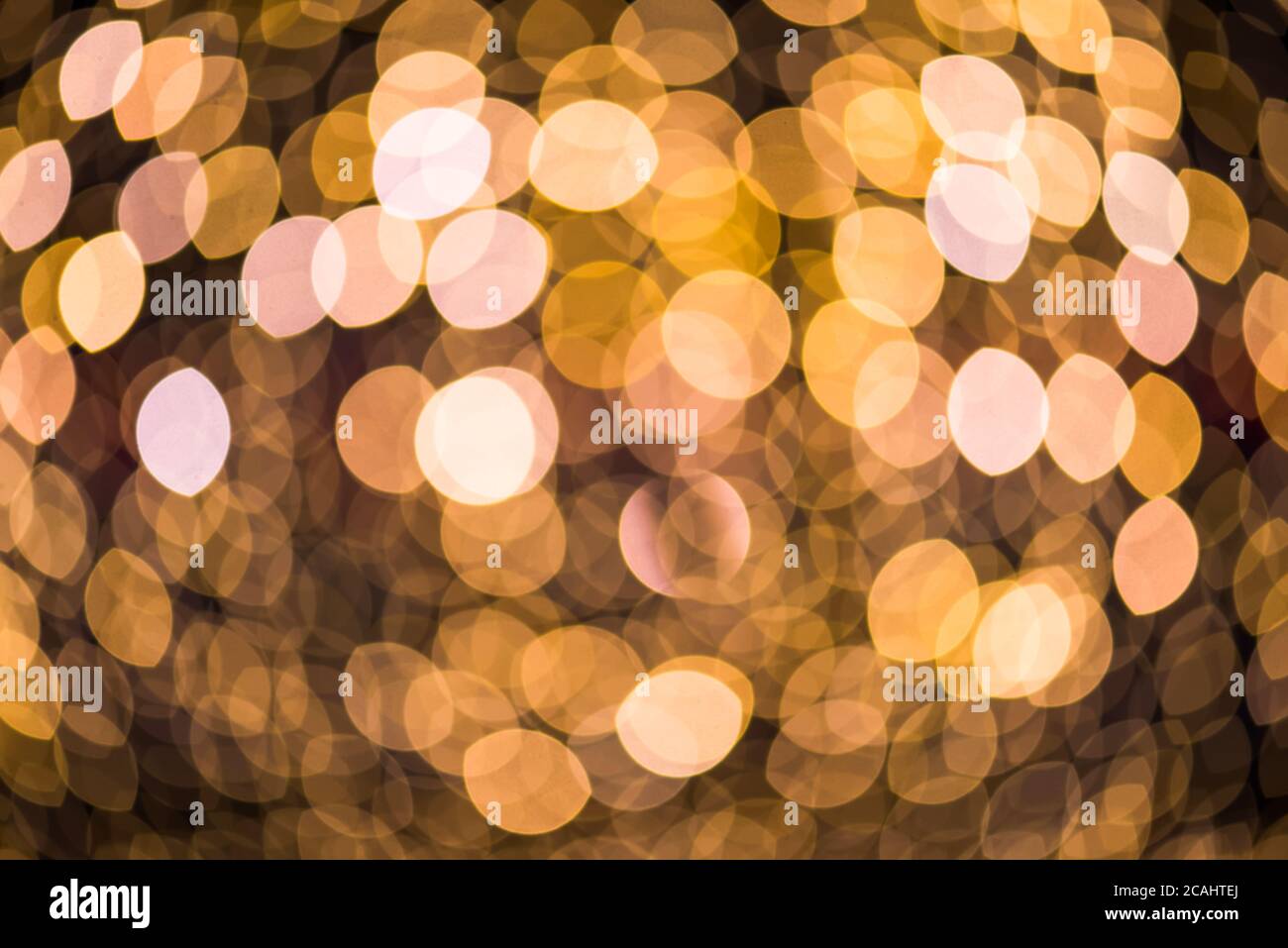 Stadtlichter verschwommen abstraktes kreisförmiges Bokeh auf dem Hintergrund Stockfoto