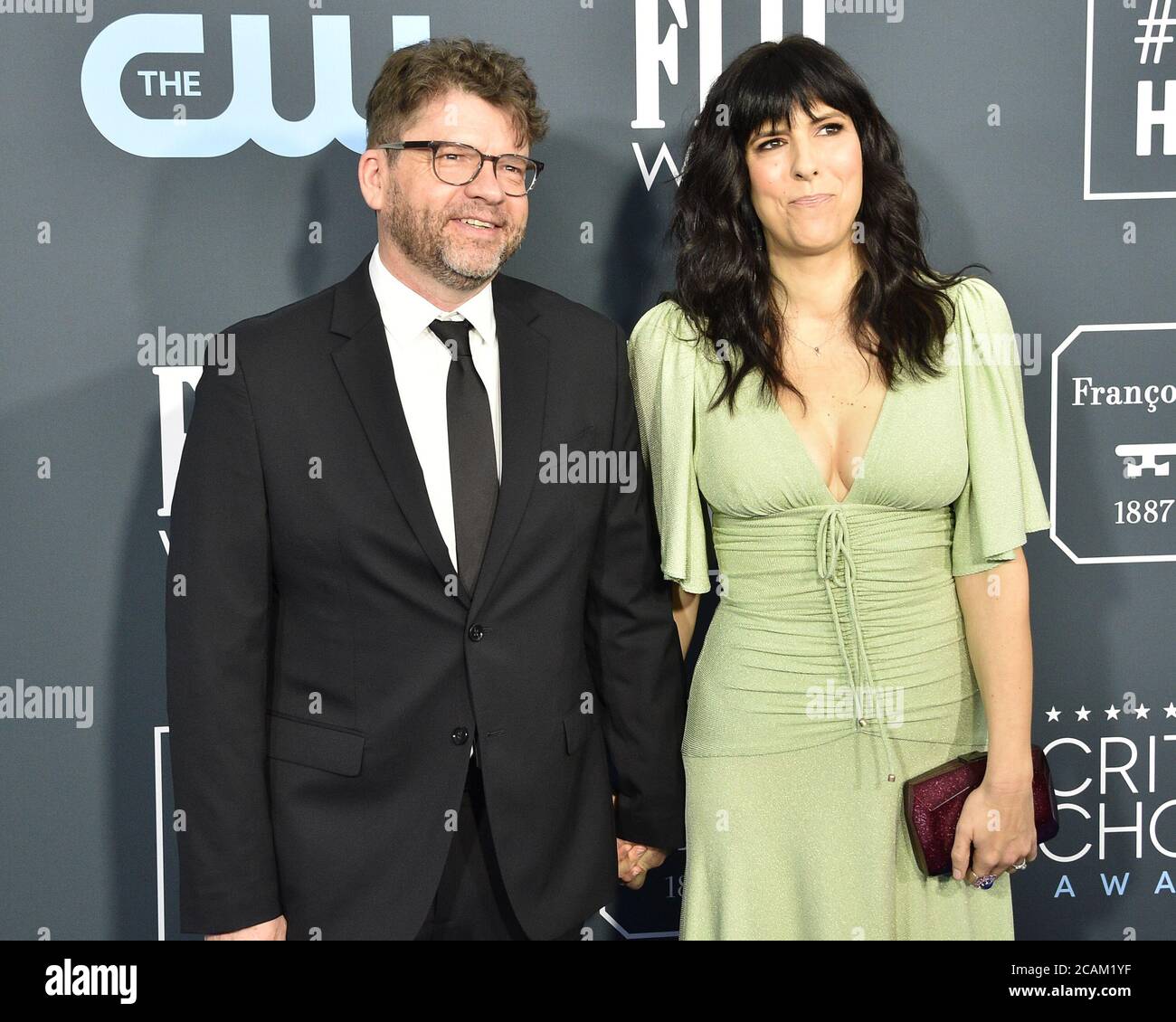 LOS ANGELES - JAN 12: Dan O'Connor, Edi Patterson bei den Critics Choice Awards 2020 im Barker Hanger am 12. Januar 2020 in Santa Monica, CA Stockfoto